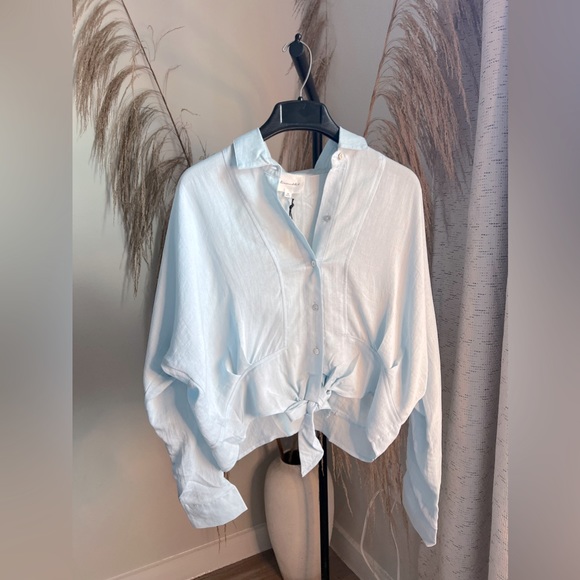 NWT Line & Dot Light Blue Button Up Tie Blouse SIZE XS - Picture 5 of 11
